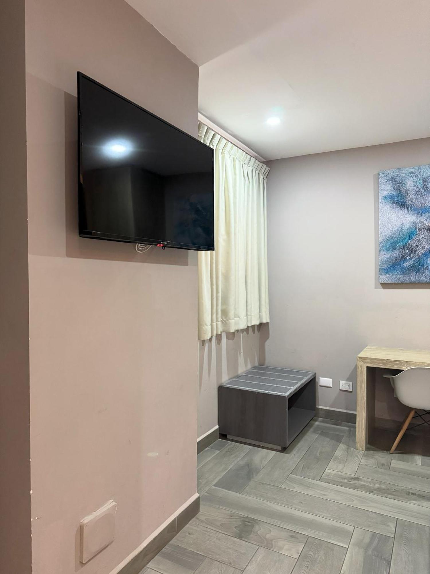 Illusion Xpress I Attraction Hotel Deluxe ปลายาเดลการ์เมน ภายนอก รูปภาพ