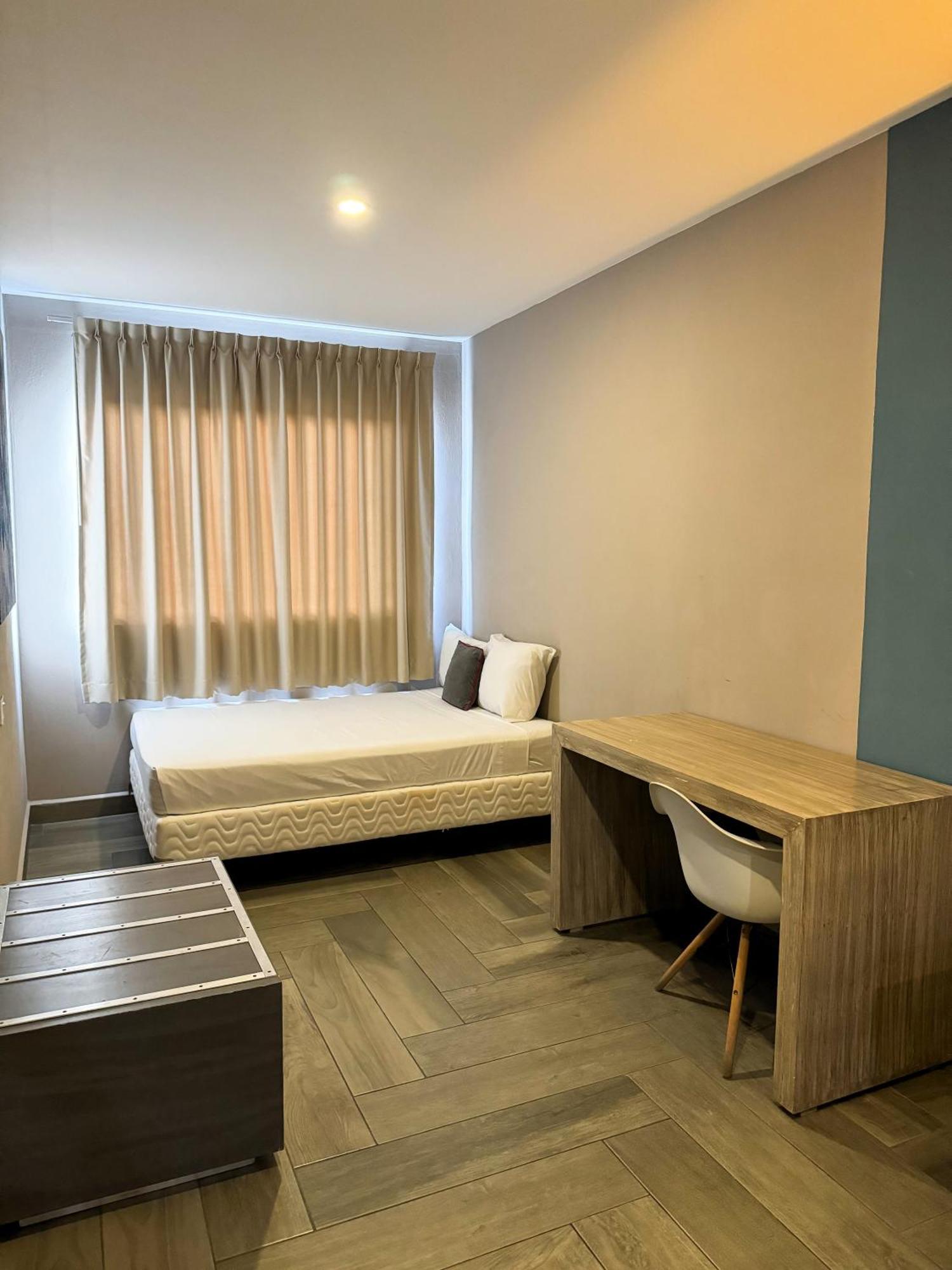 Illusion Xpress I Attraction Hotel Deluxe ปลายาเดลการ์เมน ภายนอก รูปภาพ